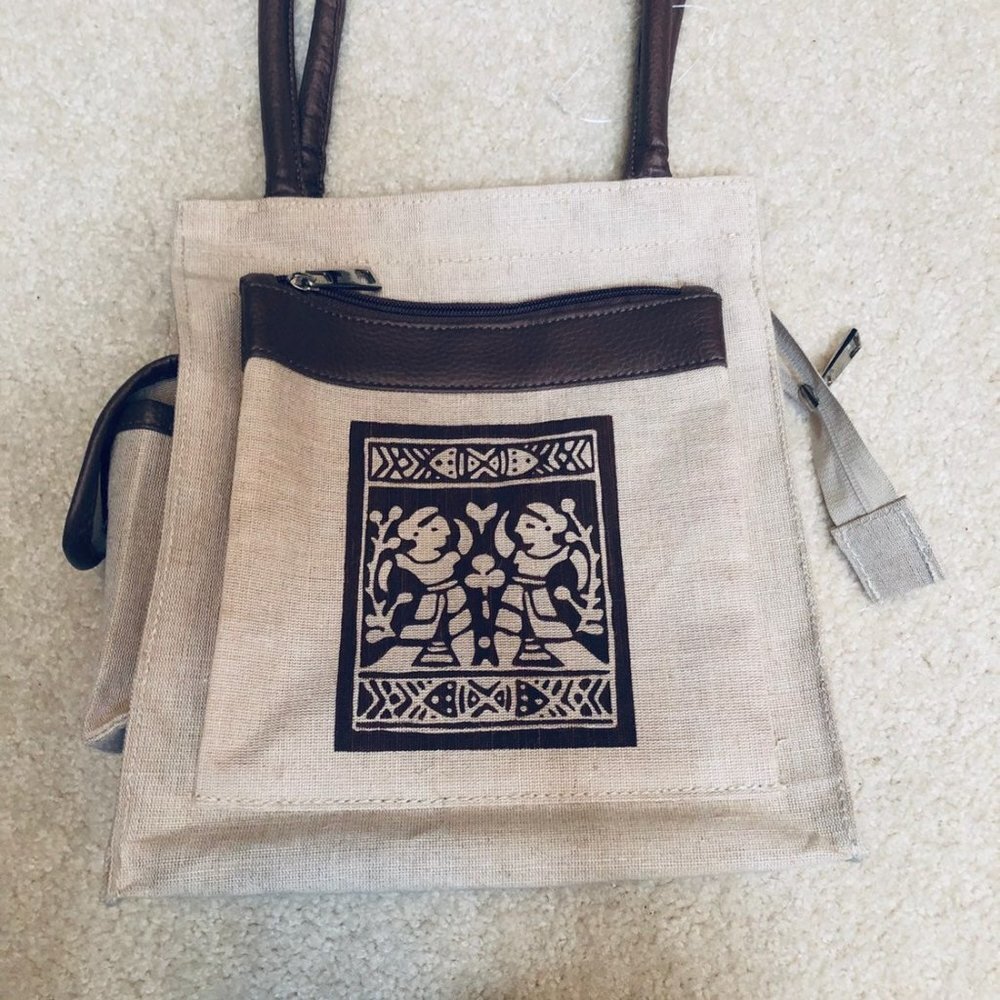 Jute Cottage Natural Fiber Stamped Bag - Picture 3 of 7